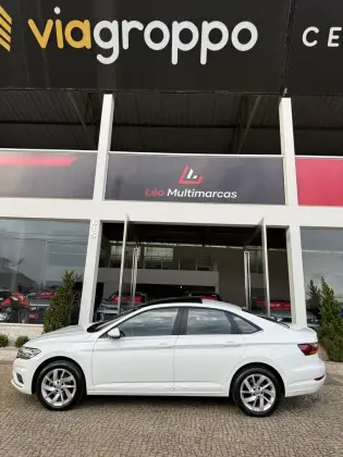 VOLKSWAGEN JETTA 1.4 250 TSI TOTAL FLEX COMFORTLINE TIPTRONIC