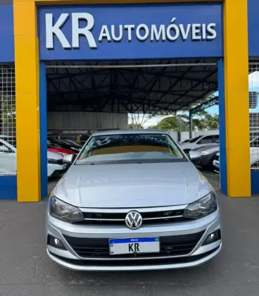 VOLKSWAGEN POLO 1.0 200 TSI COMFORTLINE AUTOMÁTICO