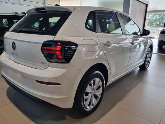 VOLKSWAGEN-POLO-2026