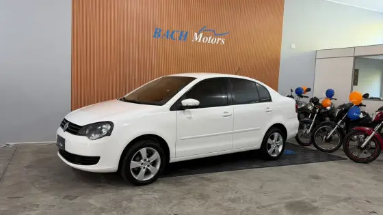 VOLKSWAGEN POLO SEDAN 1.6 MI 8V FLEX 4P MANUAL