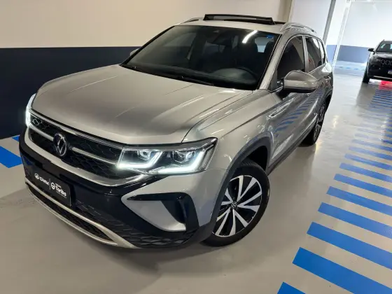 VOLKSWAGEN TAOS 1.4 250 TSI TOTAL FLEX HIGHLINE AUTOMÁTICO