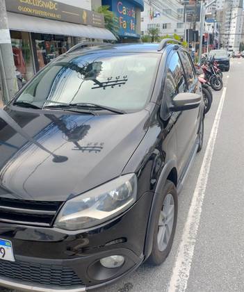 VOLKSWAGEN CROSSFOX 1.6 MI FLEX 8V 4P MANUAL