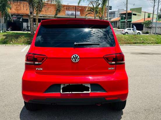 VOLKSWAGEN-FOX-1.6 MI ROCK IN RIO 8V FLEX 4P MANUAL VOLKSWAGEN-FOX-2015