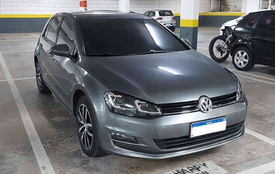 VOLKSWAGEN-GOLF-1.4 TSI HIGHLINE 16V GASOLINA 4P AUTOMÁTICO VOLKSWAGEN-GOLF-2015