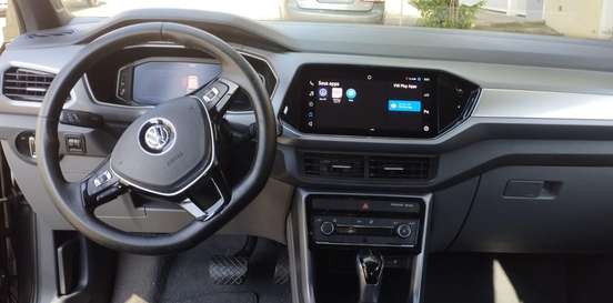 VOLKSWAGEN-T-CROSS-1.0 200 TSI TOTAL FLEX AUTOMÁTICO VOLKSWAGEN-T-CROSS-2020