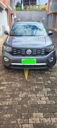 VOLKSWAGEN-T-CROSS-2019
