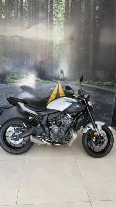 YAMAHA MT-07 CONNECTED ABS YAMAHA MT-07 CONNECTED ABS