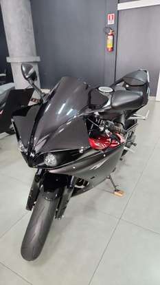 YAMAHA-YZF R1-2009