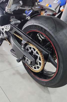 YAMAHA-YZF R1-2009