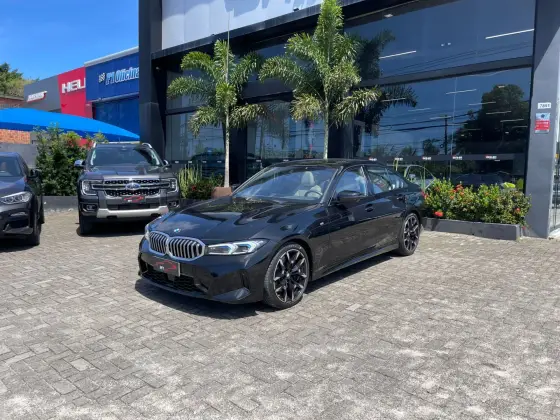 BMW 320i 2.0 16V TURBO FLEX M SPORT AUTOMÁTICO BMW 320i 2.0 16V TURBO FLEX M SPORT AUTOMÁTICO
