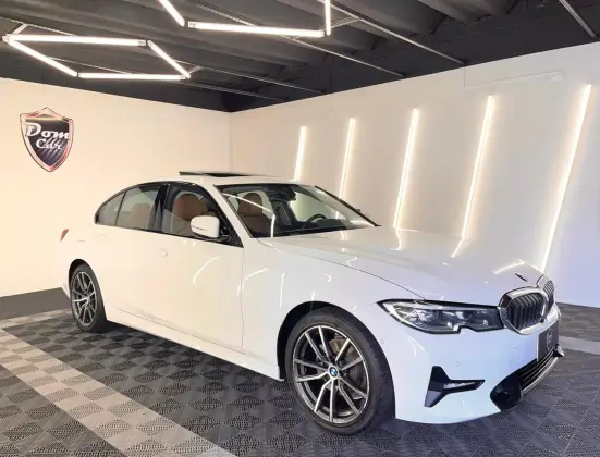 BMW 320i 2.0 16V TURBO FLEX SPORT GP AUTOMÁTICO BMW 320i 2.0 16V TURBO FLEX SPORT GP AUTOMÁTICO