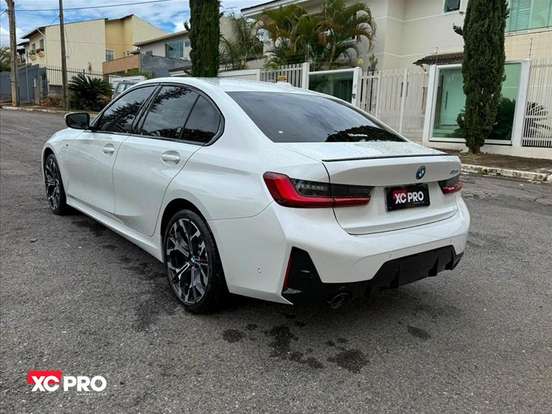 BMW-330e-2.0 16V TURBO HÍBRIDO M SPORT AUTOMÁTICO BMW-330e-2025