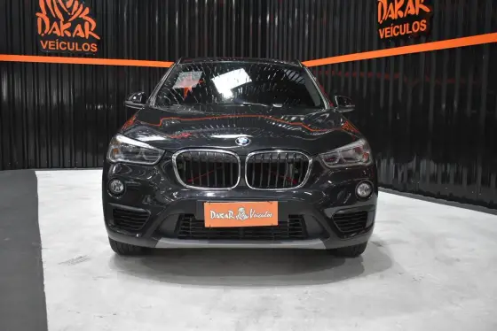 BMW X1 2.0 16V TURBO ACTIVEFLEX SDRIVE20I 4P AUTOMÁTICO