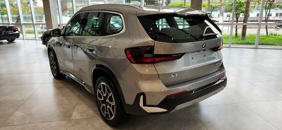 BMW-X1-2.0 16V TURBO GASOLINA SDRIVE20I X-LINE STEPTRONIC BMW-X1-2025