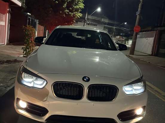 BMW-120i-2.0 16V SPORT ACTIVEFLEX 4P AUTOMÁTICO BMW-120i-2016