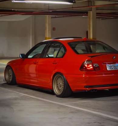 BMW-325i-2001