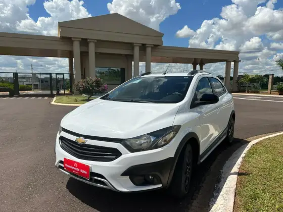 CHEVROLET ONIX 1.4 MPFI ACTIV 8V FLEX 4P MANUAL