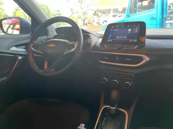 CHEVROLET-TRACKER-2022