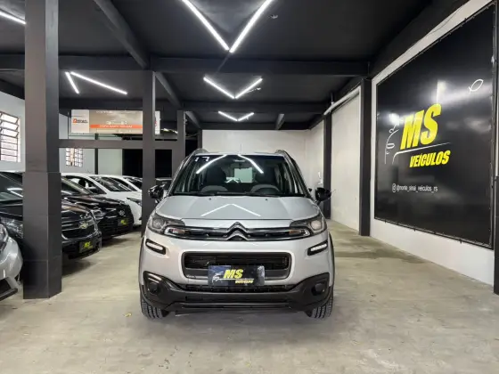 CITROËN AIRCROSS 1.6 LIVE 16V FLEX 4P AUTOMÁTICO CITROËN AIRCROSS 1.6 LIVE 16V FLEX 4P AUTOMÁTICO