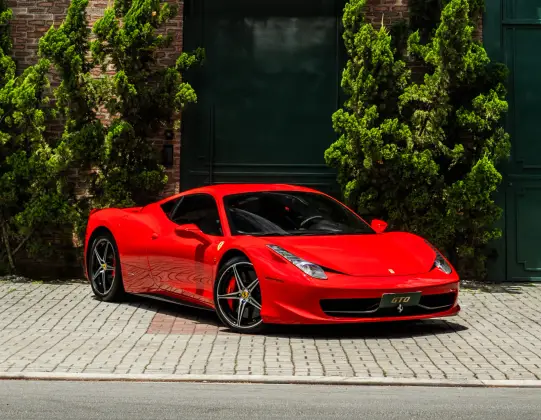 FERRARI 458 ITALIA 4.5 V8 GASOLINA F1-DCT FERRARI 458 ITALIA 4.5 V8 GASOLINA F1-DCT