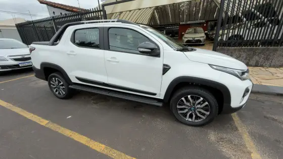FIAT STRADA 1.0 TURBO 200 FLEX RANCH CD CVT