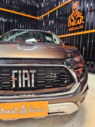 FIAT TORO 2.0 16V TURBO DIESEL VOLCANO 4WD AT9