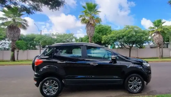 FORD ECOSPORT 1.6 FREESTYLE 16V FLEX 4P MANUAL FORD ECOSPORT 1.6 FREESTYLE 16V FLEX 4P MANUAL