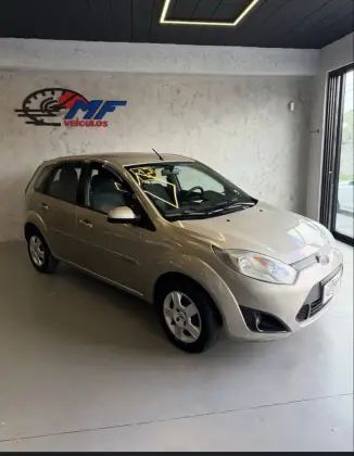 FORD FIESTA 1.6 MPI CLASS HATCH 8V FLEX 4P MANUAL