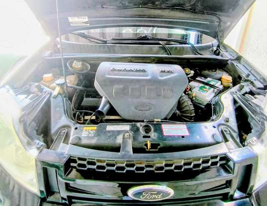 FORD-ECOSPORT-2009