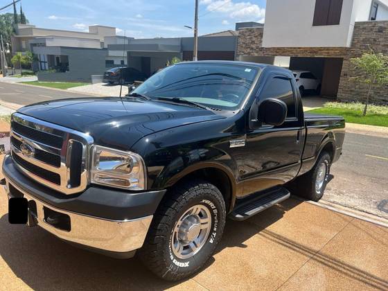 FORD F-250 3.9 XLT 4X2 CS DIESEL 2P MANUAL