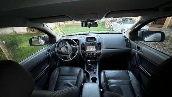 FORD-RANGER-2014