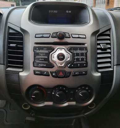 FORD-RANGER-2013