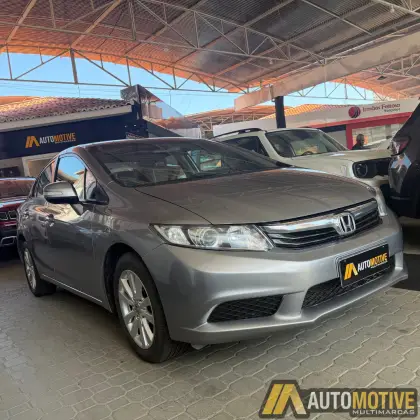 HONDA CIVIC 1.8 LXL 16V FLEX 4P AUTOMÁTICO HONDA CIVIC 1.8 LXL 16V FLEX 4P AUTOMÁTICO