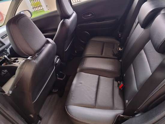 HONDA-HR-V-2021