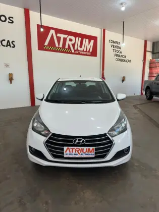 HYUNDAI HB20S 1.6 COMFORT PLUS 16V FLEX 4P AUTOMÁTICO