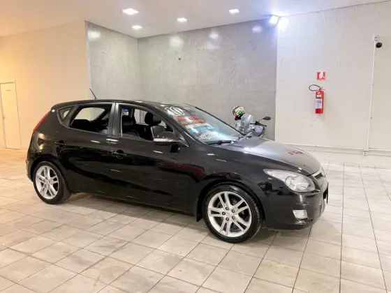 HYUNDAI I30 2.0 MPI 16V GASOLINA 4P AUTOMÁTICO
