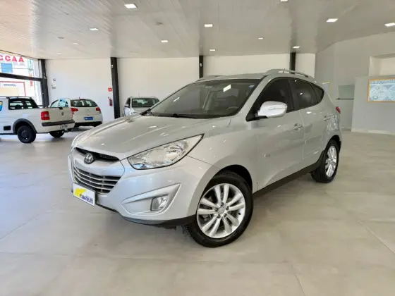 HYUNDAI IX35 2.0 MPFI GLS 16V FLEX 4P AUTOMÁTICO HYUNDAI IX35 2.0 MPFI GLS 16V FLEX 4P AUTOMÁTICO