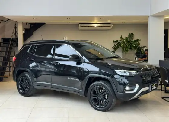 JEEP COMPASS 2.0 TD350 TURBO DIESEL LONGITUDE AT9 JEEP COMPASS 2.0 TD350 TURBO DIESEL LONGITUDE AT9