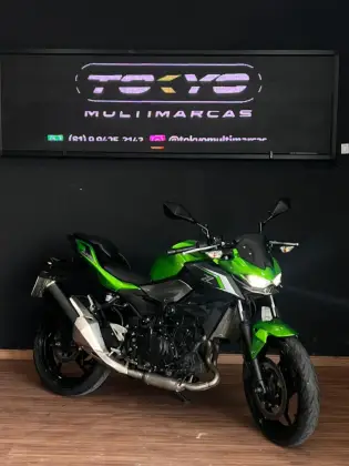 KAWASAKI Z500 