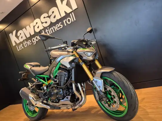 KAWASAKI-Z900 R EDITION KAWASAKI-Z900 R EDITION-2025