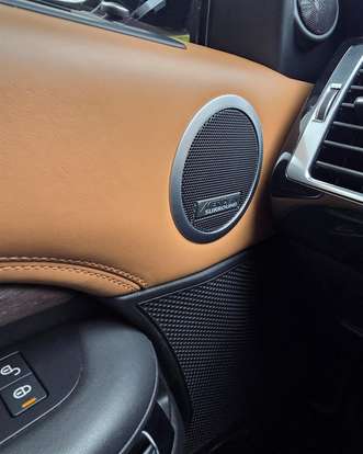 LAND ROVER-DISCOVERY-2019
