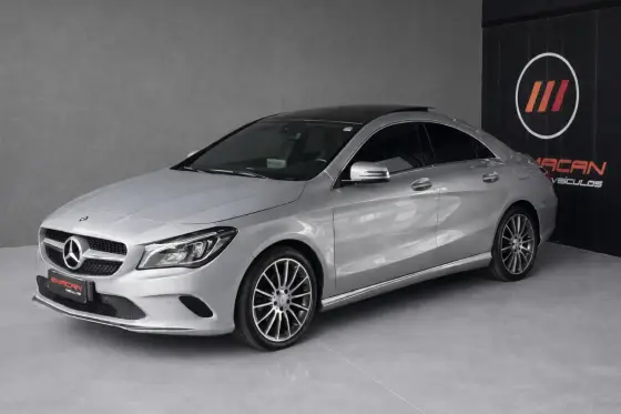 MERCEDES-BENZ CLA 200 1.6 VISION 16V FLEX 4P AUTOMÁTICO