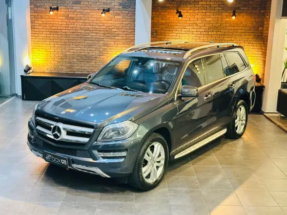 MERCEDES-BENZ GL 500 5.5 V8 GASOLINA 4P AUTOMÁTICO