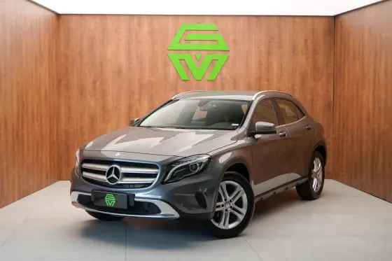MERCEDES-BENZ GLA 200 1.6 CGI ADVANCE 16V TURBO FLEX 4P AUTOMÁTICO