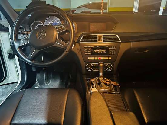 MERCEDES-BENZ-C 180-2013