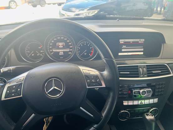 MERCEDES-BENZ-C 180-1.6 CGI SPORT 16V TURBO GASOLINA 4P AUTOMÁTICO MERCEDES-BENZ-C 180-2013