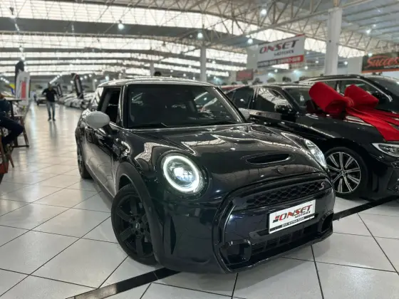 MINI COOPER 2.0 16V TWINPOWER GASOLINA JOHN COOPER WORKS 2P STEPTRONIC