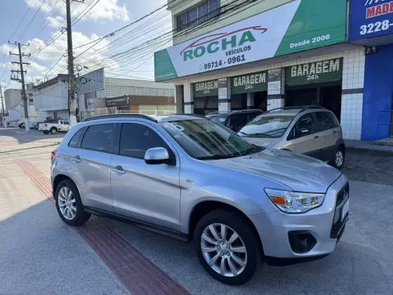 MITSUBISHI ASX 2.0 4X2 16V GASOLINA 4P AUTOMÁTICO MITSUBISHI ASX 2.0 4X2 16V GASOLINA 4P AUTOMÁTICO