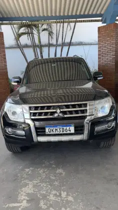MITSUBISHI PAJERO 3.2 HPE 4X4 7 LUGARES 16V TURBO INTERCOOLER DIESEL 4P AUTOMÁTICO
