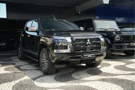 MITSUBISHI TRITON 2.4 BITURBO DIESEL CD HPE 4X4 AUTOMÁTICO MITSUBISHI TRITON 2.4 BITURBO DIESEL CD HPE 4X4 AUTOMÁTICO